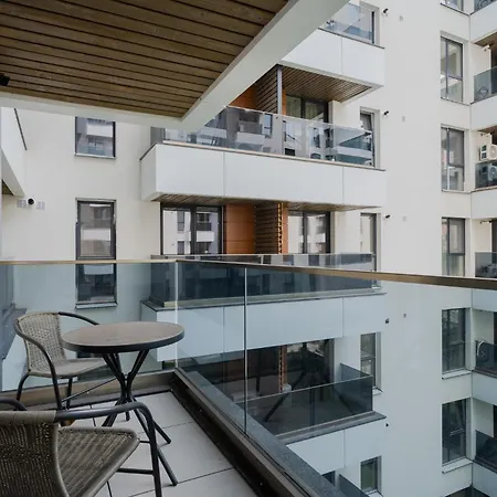Apartment Amazing View - Iuliu Maniu & Politehnica Park Bucharest