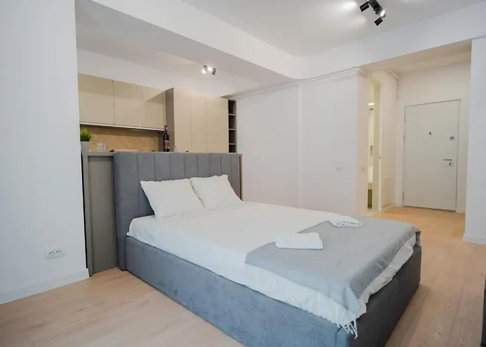 Amazing View - Iuliu Maniu & Politehnica Park Bucarest