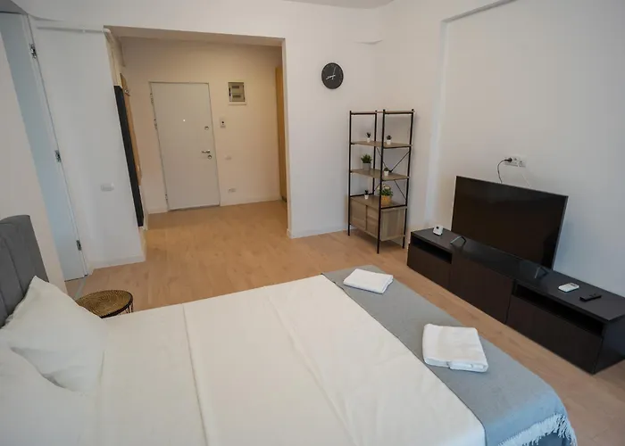 Amazing View - Iuliu Maniu & Politehnica Park *