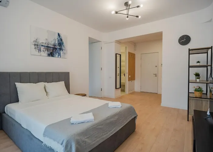 Amazing View - Iuliu Maniu & Politehnica Park Bucareste