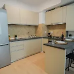 Amazing View - Iuliu Maniu & Politehnica Park Apartamento Bucareste