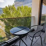 Amazing View - Iuliu Maniu & Politehnica Park * Bucareste