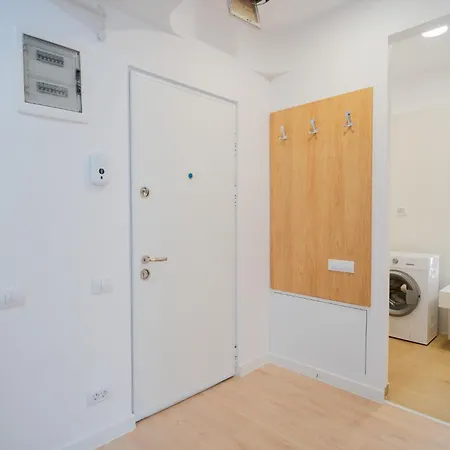 Apartament Amazing View - Iuliu Maniu & Politehnica Park Bukareszt