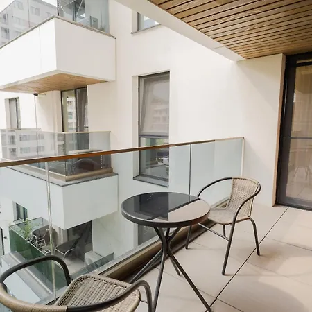 Amazing View - Iuliu Maniu & Politehnica Park Apartament Bukareszt