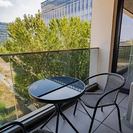 Amazing View - Iuliu Maniu & Politehnica Park * Bukareszt