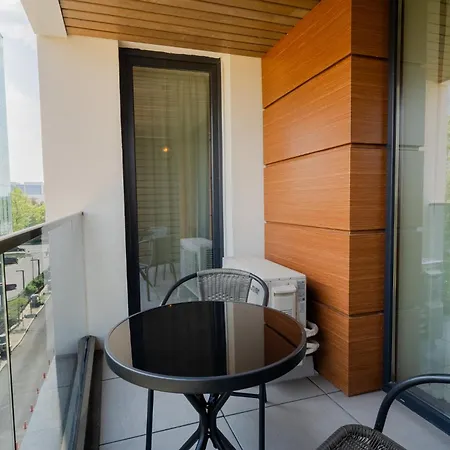 Amazing View - Iuliu Maniu & Politehnica Park * Bukareszt