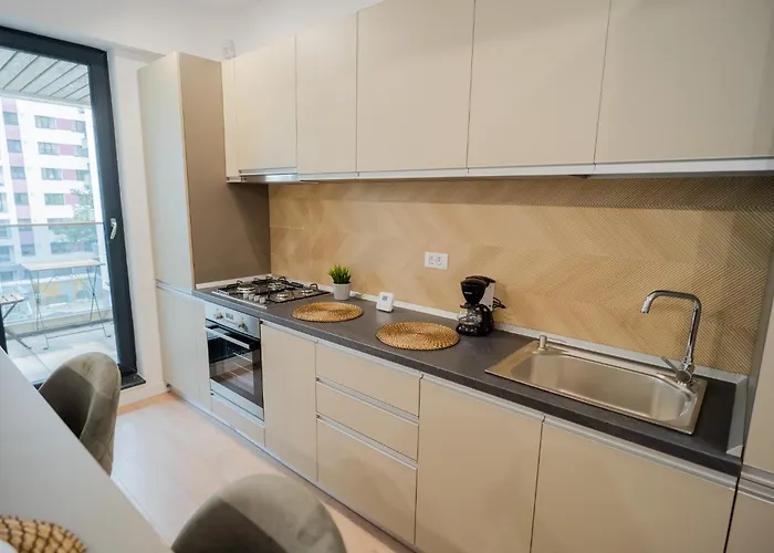 Amazing View - Iuliu Maniu & Politehnica Park 부쿠레슈티