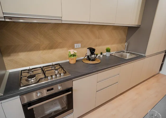 Amazing View - Iuliu Maniu & Politehnica Park * 부쿠레슈티